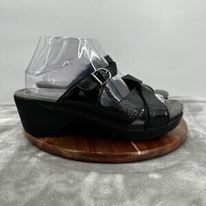 Dansko Sandals Womens Size 40 Wedge Heel Comfort Clogs Shoes Buckle Leather